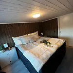 Exclusive Funkis Cabin, View, Rooftop Terrace, Jacuzzi, Sauna, Close To Golf And Alpine *