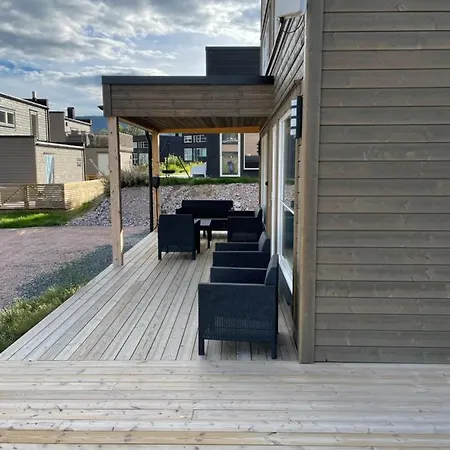Holiday home Exclusive Funkis Cabin, Lake View, Rooftop Terrace, Jacuzzi, Sauna, Close To Golf And Alpine