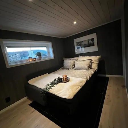 Exclusive Funkis Cabin, View, Rooftop Terrace, Jacuzzi, Sauna, Close To Golf And Alpine Tatil Evi