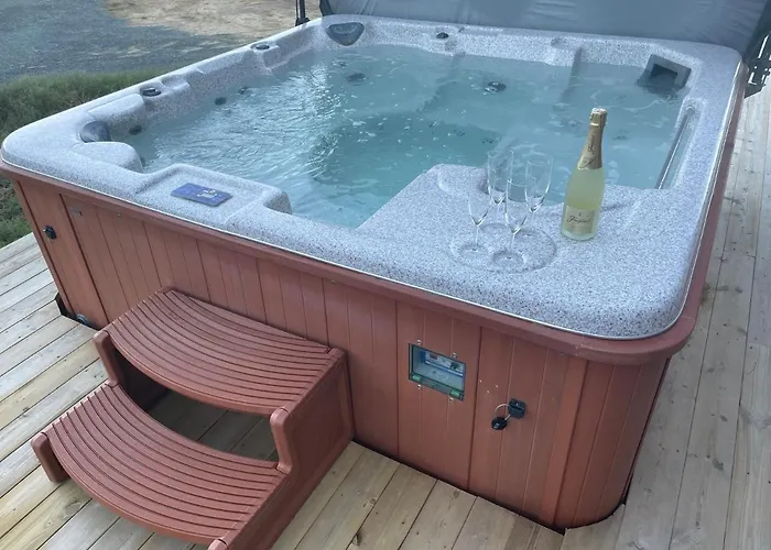 Ferienhaus Exclusive Funkis Cabin, View, Rooftop Terrace, Jacuzzi, Sauna, Close To Golf And Alpine