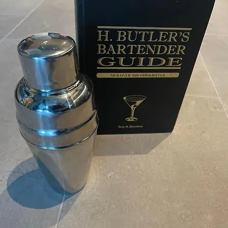 Дом отдыха Exclusive Funkis Cabin, View, Rooftop Terrace, Jacuzzi, Sauna, Close To Golf And Alpine Врадал